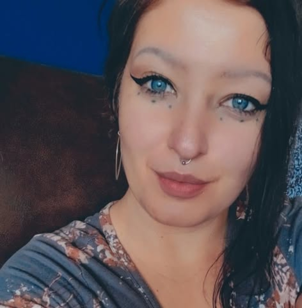 Meet your Posher, Lexi